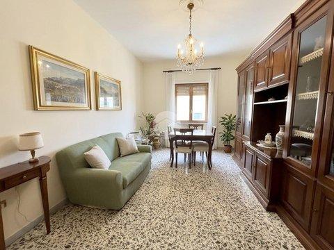 Appartamento in Via Gabriele Jannelli, 512, Rione Alto, Napoli
