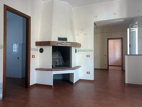 Appartamento a Stadio-Sant'Antonio-Marasio, Carrara