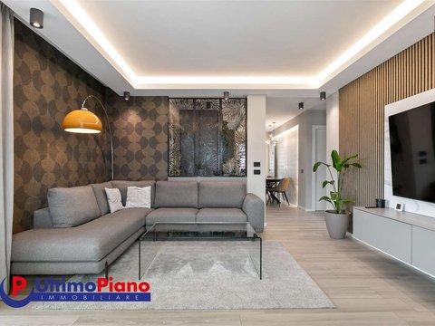 Appartamento in Viale del Gran San Bernardo, 30, Zona Precollinare, Aosta