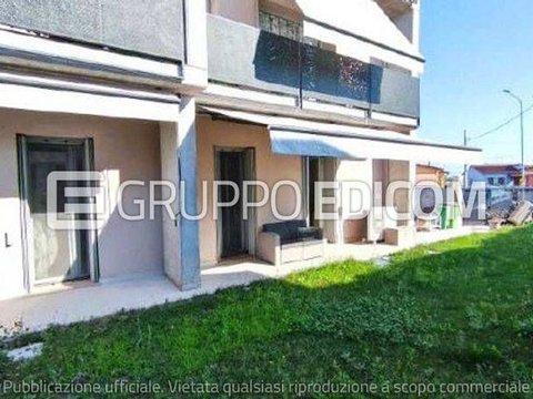 Appartamento in Via IV Novembre, Nogarole Rocca