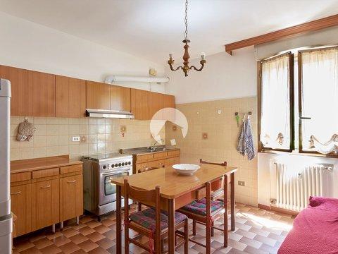 Bilocale in Via San Grassi, 18, Castel San Pietro Terme