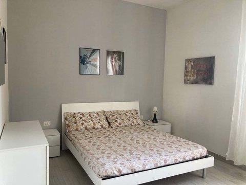 Bilocale in Via Don Luigi Monza, 26, Saronno