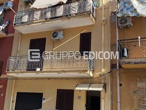 Appartamento in Via Dante Alighieri, Terrasini