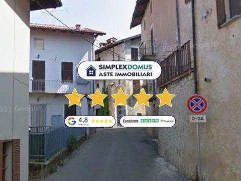 Appartamento in Via Cerro, Brusnengo