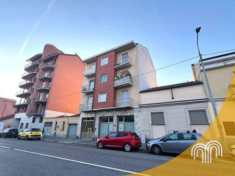Bilocale in Via Giovanni Servais, 55, Parella, Torino