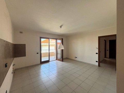 Trilocale in Via F. Crispi, 14, Castellalto