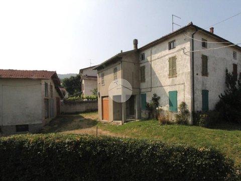 Villetta bifamiliare in Località Mossale, 2, Corniglio