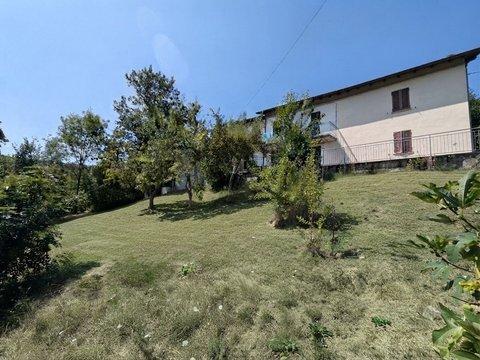 Casale/cascina in Località Tollarolo s.n.c, Bardi