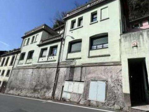Villetta bifamiliare in Corso Monte San Gabriele, 59 a, Rancio-Laorca, Lecco
