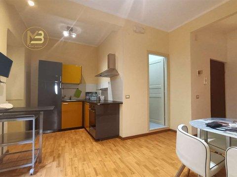 Trilocale in Via Umberto I, 36, San Berillo-Fiera, Catania