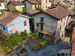 Casa di paese in Frazione Salogni s.n.c, Fabbrica Curone