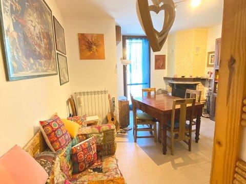 Appartamento su due piani in Via Leonida Cialfi, Monastero - Costalpino - Leccio, Siena