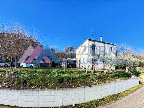 Casale/cascina a Fresagrandinaria