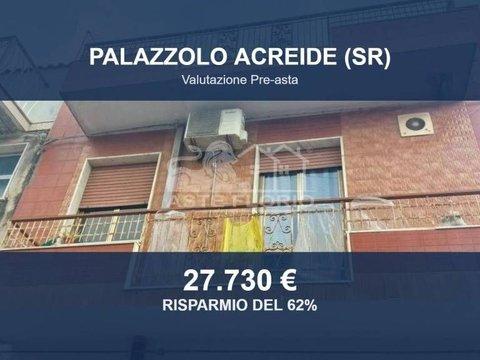 Appartamento in Viale Dante Alighieri, 29, Palazzolo Acreide