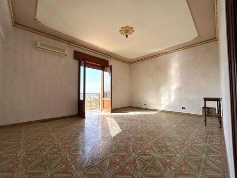 Quadrilocale in Via Bruno Salvatore, 87, Casa Santa, Erice
