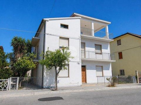 Quadrilocale in Via Val Tiberina, 54, Agraria, San Benedetto del Tronto