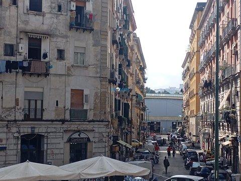 Quadrilocale in Via Marco Aurelio Severino, 76, San Carlo all'Arena-Ponti Rossi, Napoli