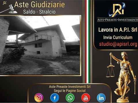 Appartamento in Via Gillo, 41, Mattie