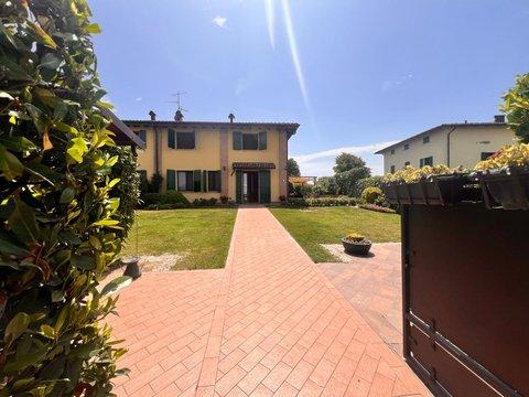 Appartamento su due piani in Via Papa Giovanni XXIII, 18 b, Calcara, Valsamoggia