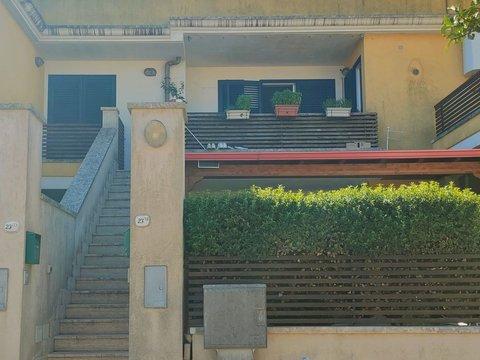 Trilocale in Via Umbria, 23, Uggiano la Chiesa