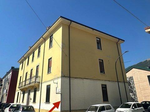 Trilocale in Viale ZIttola, 2, Castel di Sangro