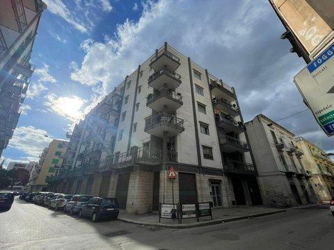 Trilocale in Via Galileo Galilei, 26, Molfetta