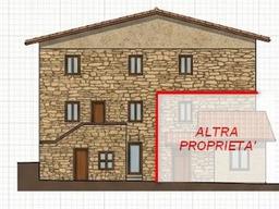 Appartamento su due piani a Castagneto - Ramiseto, Ventasso