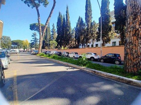 Camera in Viale Romania, 37, Parioli, Roma