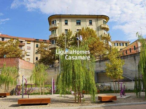 Quadrilocale in Via XXV Aprile, Oneglia, Imperia
