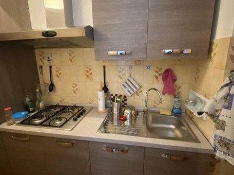 Bilocale in Via Moncalvo, 3, Zona Piazza Genova, Alessandria