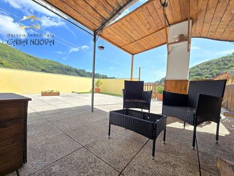 Trilocale in Via Alessandro Manzoni, 54, Albisola Superiore