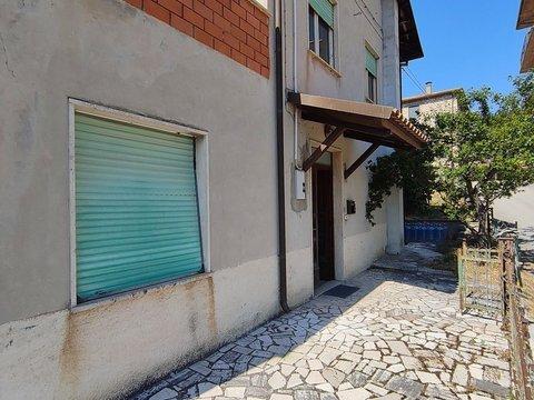 Casa indipendente in Frazione Corneto, 17, Acquasanta Terme