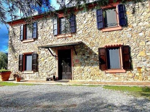 Casale/cascina a Bivio di Ravi, Gavorrano