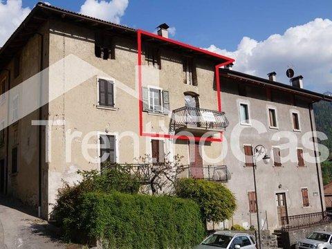Trilocale in Via Santi, 8, Sella Giudicarie
