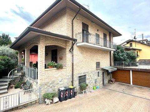 Villa in Via Casteldragone, 24, Pieve - Lodolino - Merella, Novi Ligure