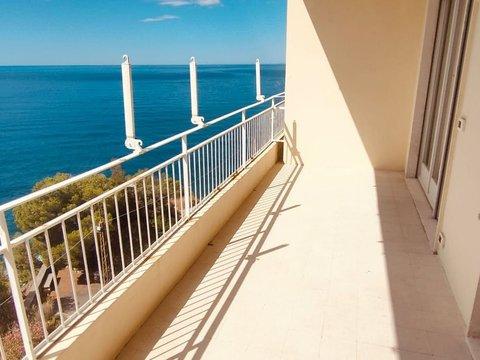 Bilocale in Via Aurelia Levante, Capo Nero - Aurelia Levante, Ospedaletti