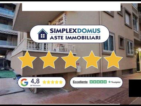 Quadrilocale in Viale Armando Diaz, Monte Urpinu - Bonaria, Cagliari