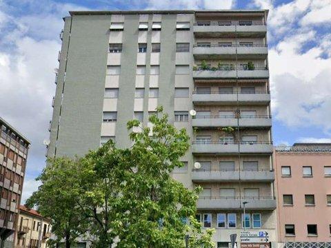 Trilocale in Via Scipione Ronchetti, 2, Centro, Gallarate