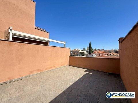 Bilocale in Via Rossini, Poeti - Musicisti - Fornaci, Loano