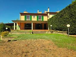 Villa in Viale Giappone, Le Rughe, Formello