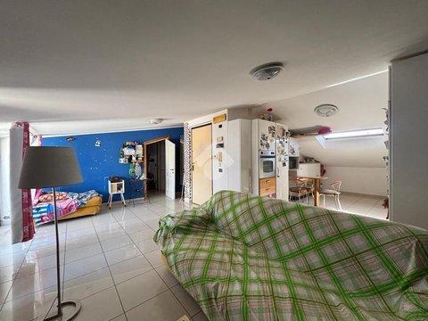 Trilocale in Via Nazionale Nord, 60, Pineto