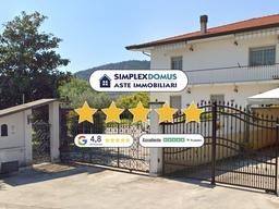 Appartamento in Circonvallazione Basciano, Tecchiena, Alatri