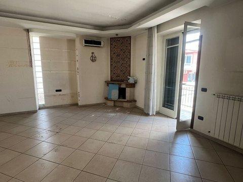 Trilocale in Via Padova, s.n.c, Crispano