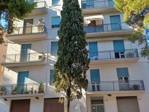 Quadrilocale in Via Vincenzo Pancalducci, 60, Cairoli - Santa Lucia, Macerata