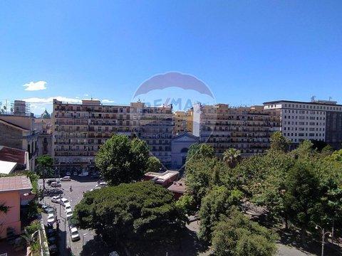 Quadrilocale a Stella-Sanità, Napoli
