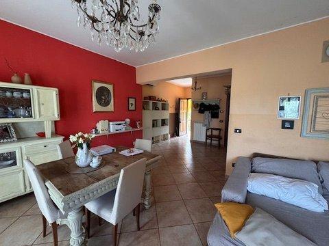 Villetta bifamiliare in Via Emilia Est s.n.c, Fossalta - San Damaso - San Donnino, Modena