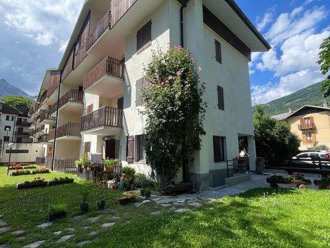 Trilocale in Viale Capuccio, 10, Bardonecchia