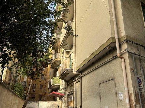 Trilocale in Via Lorenzo Cavaliero, 1, Carmine - Carmine Alto, Salerno