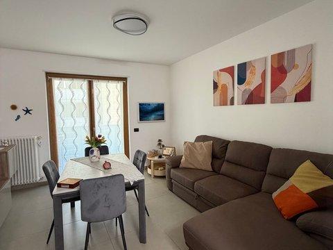 Bilocale in Corso Garibaldi, 110, Casamassima