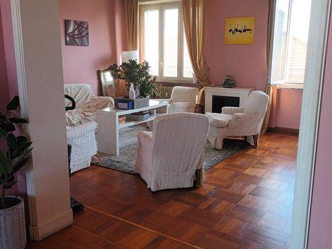 Quadrilocale in Via Ludovico Ariosto, 24, Semicentro, Vercelli